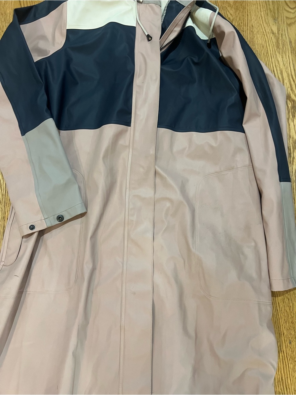 Ilse Jacobsen Colorblock Waterproof Coat in Dusty Pink, Navy & Cream